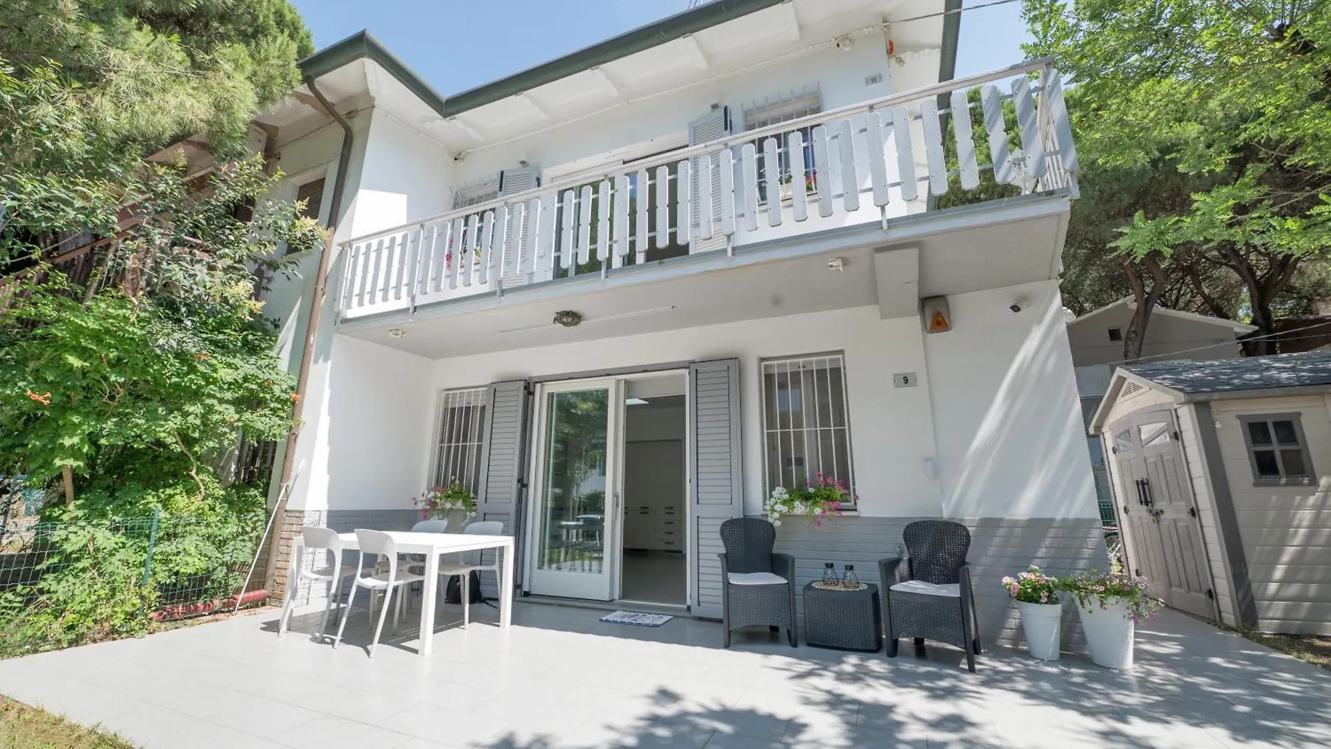 Halaveli Home Llido Degli Estensi