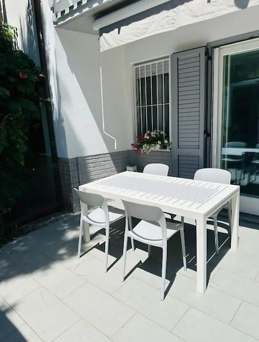 Holiday home Halaveli Home Llido Degli Estensi Italy