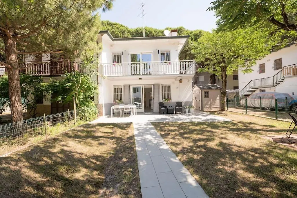 Halaveli Home Llido Degli Estensi
