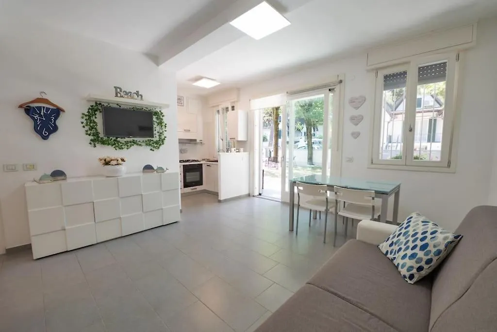 Halaveli Home Llido Degli Estensi Holiday home